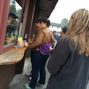 always a line because it&apos;s sooooooo yummy!