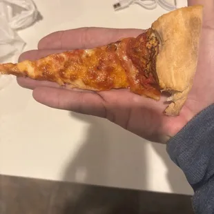 I like Fellinis this is not a slice it&apos;s almost criminal. What is this??
