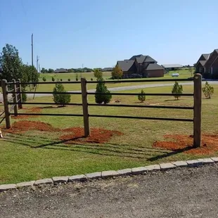 Round Ranch fence