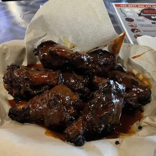 Wings with sweet bbq