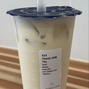 Classic Green Milk Tea w/ Boba (Light ice, 25% sugar)
