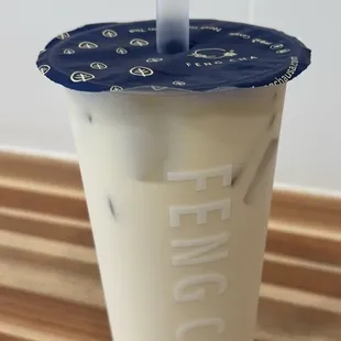 Classic Green Milk Tea w/ Boba (Light ice, 25% sugar)