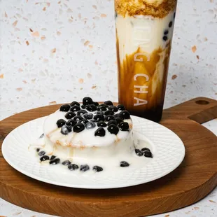 a dessert and a drink