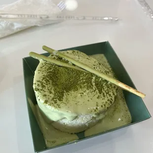 Matcha sponge cake