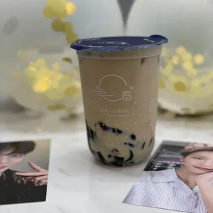Oolong Milk Tea with grass jelly