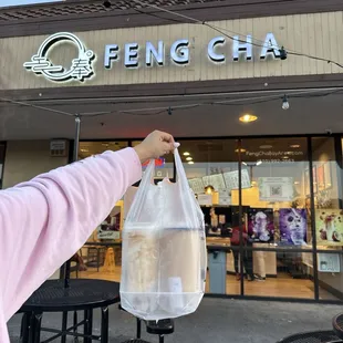 2 Dirty Boba, Mango Breeze, earl grey milk tea,