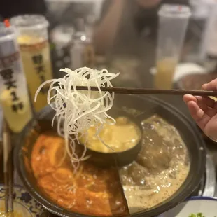 food, ramen and noodles