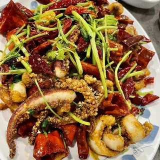 Deep Fried Squid with Spicy Sauce