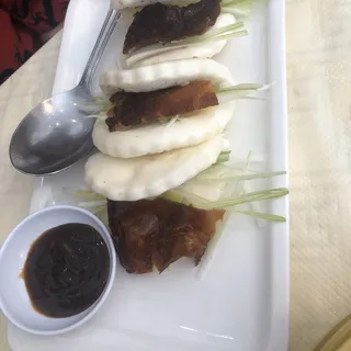 Peking Duck w/ Buns(3) 3