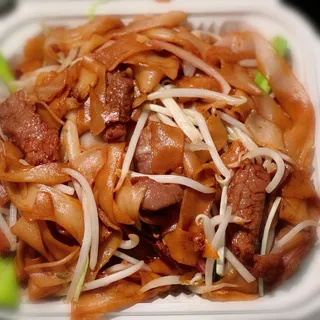 Beef Chow Fun Dry