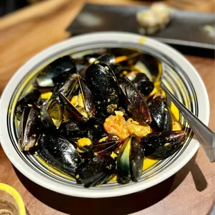 Mussels with saffron