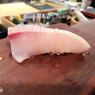 Hamachi Toro