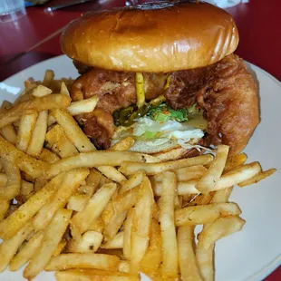 Soft shell crab sandwich w/ fries