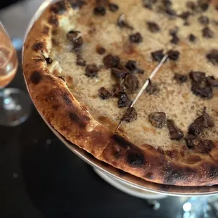 Mushroom pizza