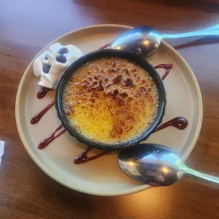 Vanilla Creme Brulee Catalana