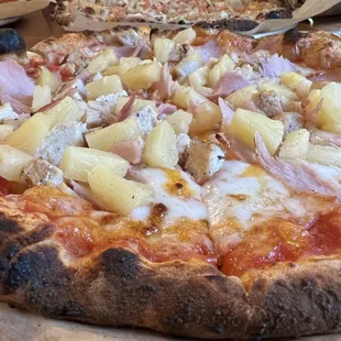 Pineapple with ham n chicken