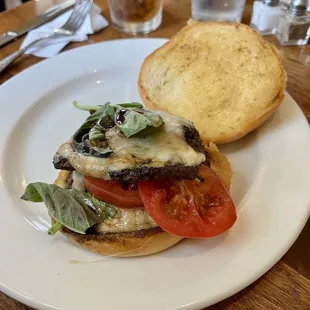 Caprese Burger