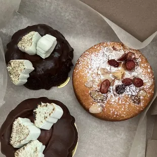 Smores bundt cake and cranberry ricotta cake.  Sugar free and low carb.