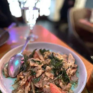 Pad kee mao