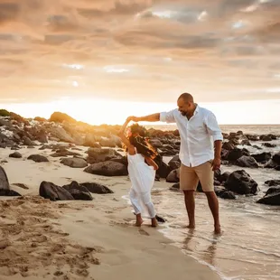Family Session on the North Shore of Oahu, Hawaii