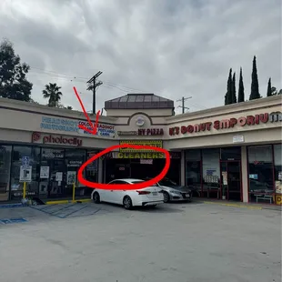 Location of Restaurant in Shopping Center