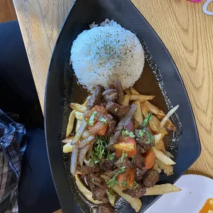Lomo Saltado