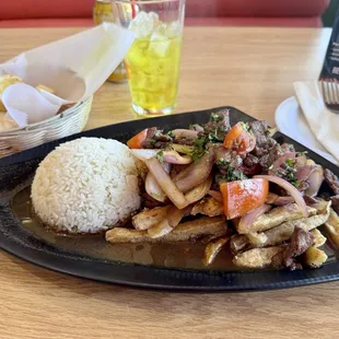 Lomo Saltado