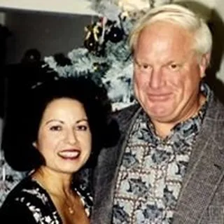 Kathy T.