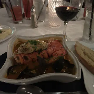 Ferrari's Cioppino