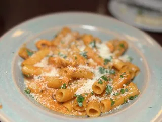 Milano Restaurant & Bar