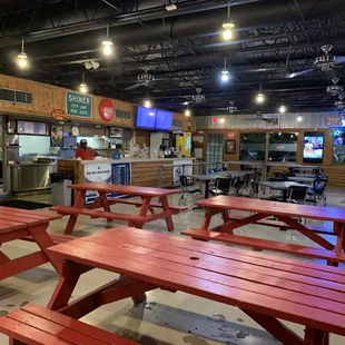 sushi and sashimi, interior