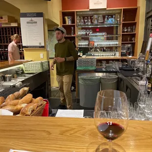 To get an ideas of the bar size.