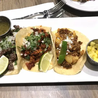 Papa con Chorizo Tacos