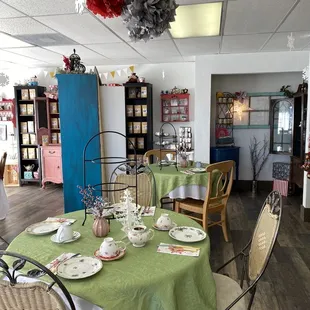 a dining room decorated for christmas