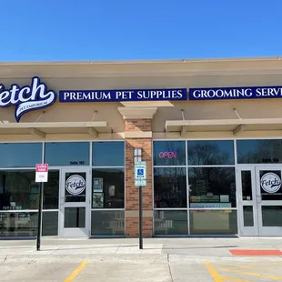We love pets! Stop by to check out our large selection of high-quality food, treats, toys and more!