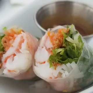 2 Pieces Shrimp Spring Rolls