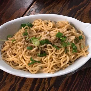 Feu Garlic Noodles