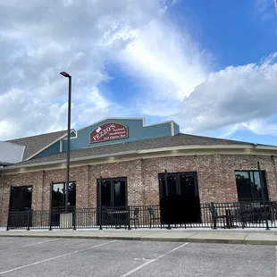 the front of the restaurant