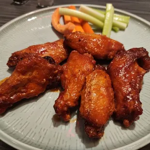 food, fried chicken, bbq wings, poultry, fried chicken wings, chicken, bbq chicken, chicken wings and fried chicken, chicken wings