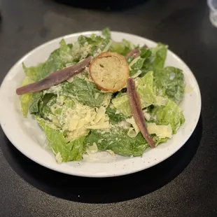 Delicious Caesar salad with anchovies!