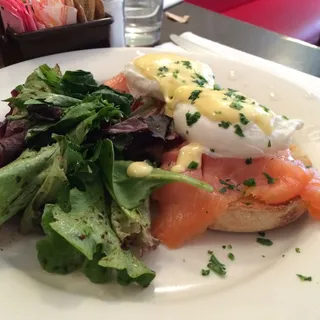 Poached Eggs with Gravlox Salmon