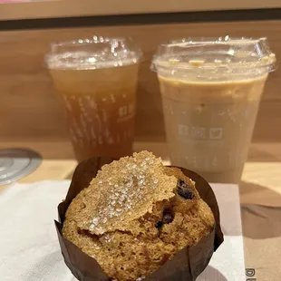 Pumpkin chip muffins with latte &amp; tea/lemonade