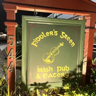 Signs of the Irish pub