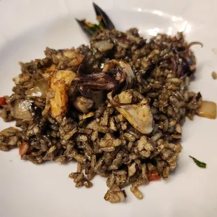 Black rice serving