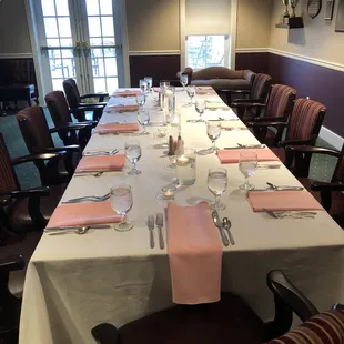 Lucy Lounge set for a small bridal shower.