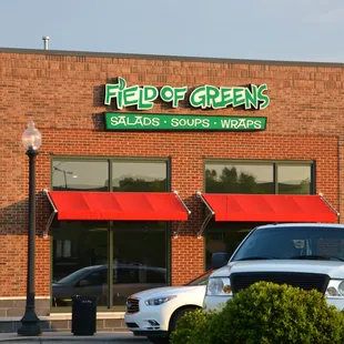 ramen and noodles, outside