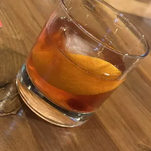 oysters and mussels, drink
