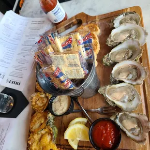 Gris Gris oysters (L) and raw