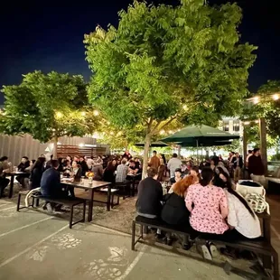 orchard tables for 75, group-specific ordering table on right-hand side