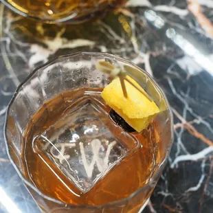 Old Fashioned in nice surroundings with live music, An Austin music experience doesn't get much better...